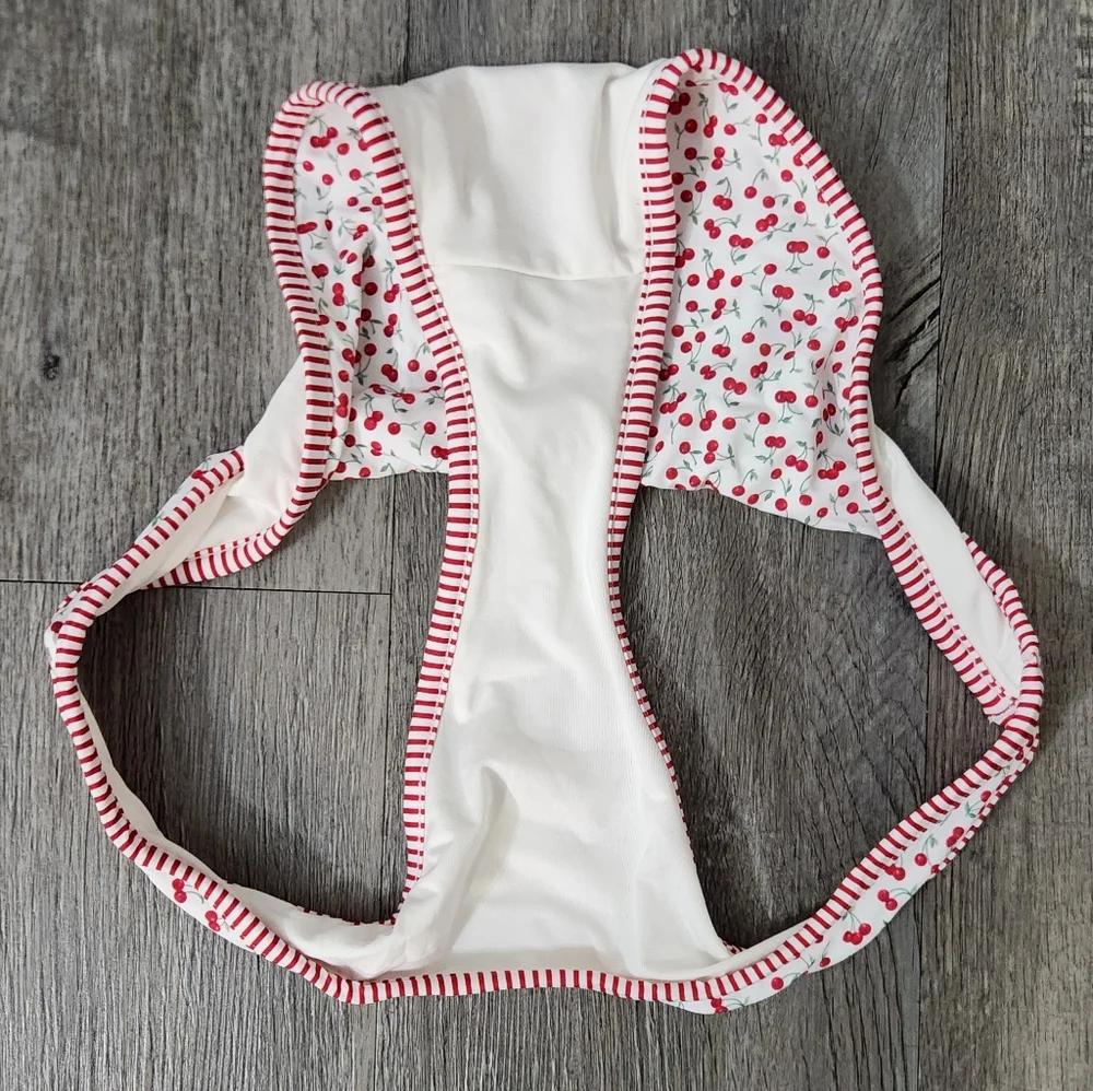 Frankies Bikinis frankie hour